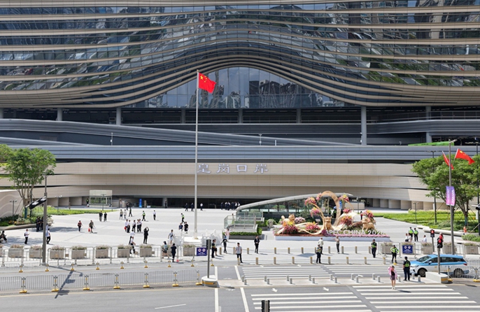 Porto riqualificato potenzia la connettività tra Shenzhen e Hong Kong