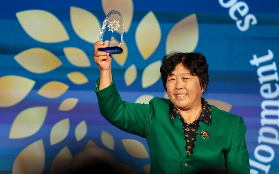 Yin Yuzhen, pioniera cinese nella lotta contro la desertificazione, inserita tra le 100 women heroes della FAO