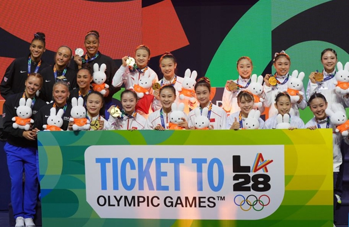 Cina conquista il titolo a squadre femminile ai Campionati mondiali di ginnastica artistica dopo 20 anni