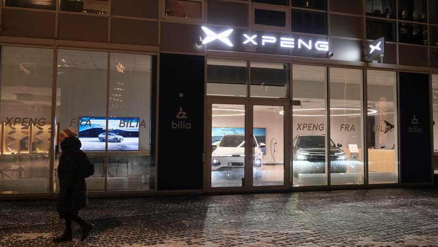 Showroom del produttore cinese di veicoli elettrici XPeng a Oslo, capitale della Norvegia. (2 gennaio 2025 - Xinhua/Zhang Yuliang)
