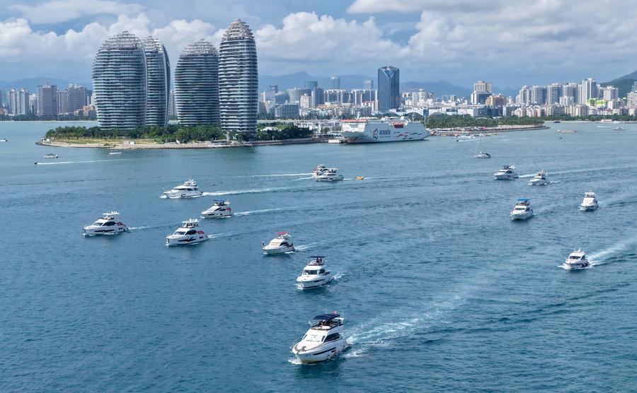 La Cina amplia l'accesso alle imprese straniere nel più grande porto di libero scambio al mondo